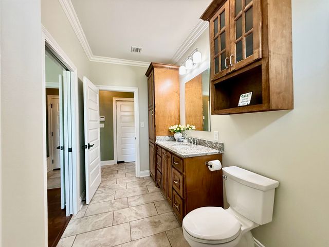 171 Smithfield, Thibodaux, LA 70301