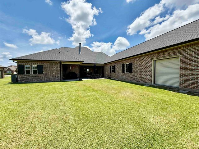 171 Smithfield, Thibodaux, LA 70301