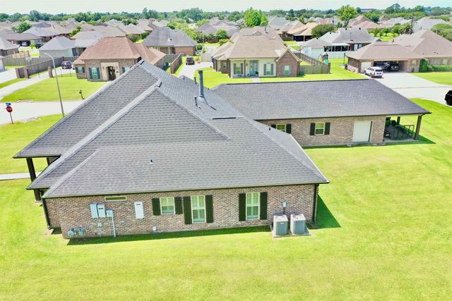 171 Smithfield, Thibodaux, LA 70301