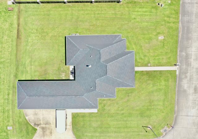 171 Smithfield, Thibodaux, LA 70301