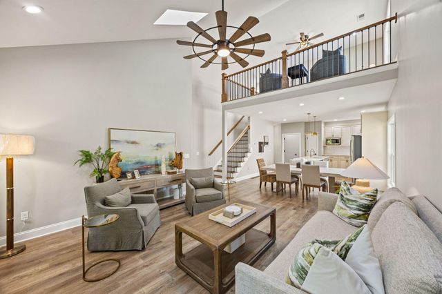 230 Sugartree Lane, Versailles, KY 40383