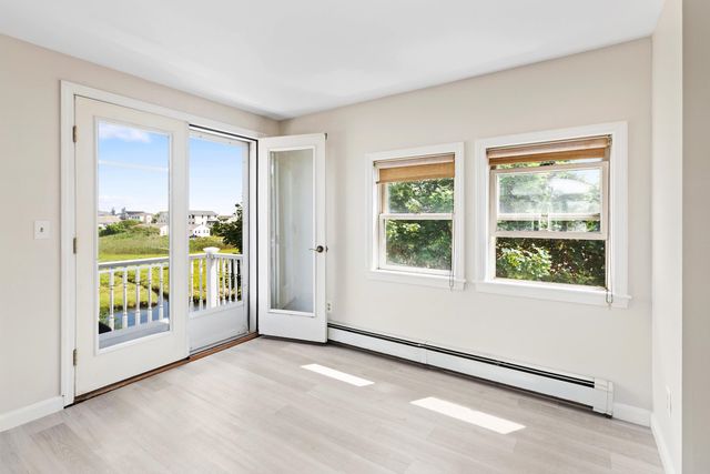 5 Viking Street, Hampton, NH 03842