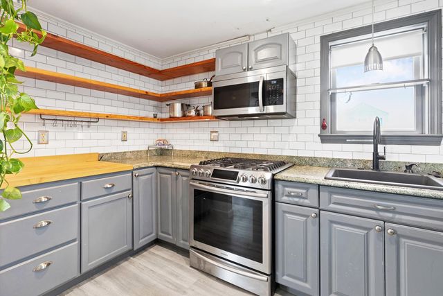 5 Viking Street, Hampton, NH 03842