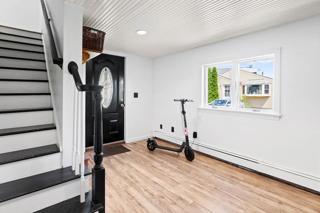 5 Viking Street, Hampton, NH 03842
