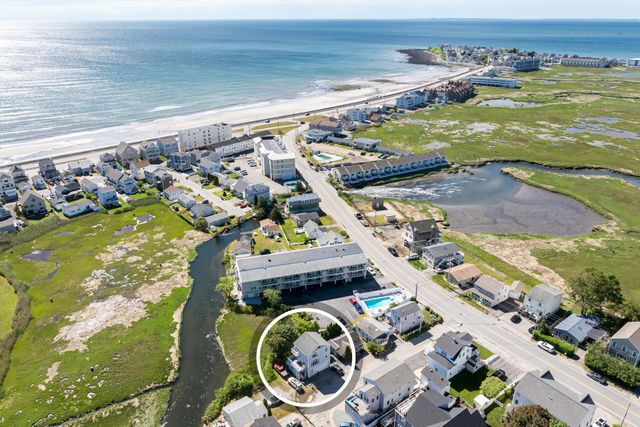 5 Viking Street, Hampton, NH 03842