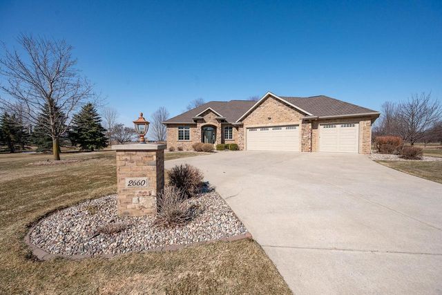 2660 WHITEGATE TRAIL, De Pere, WI 54115