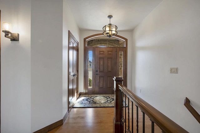 2660 WHITEGATE TRAIL, De Pere, WI 54115