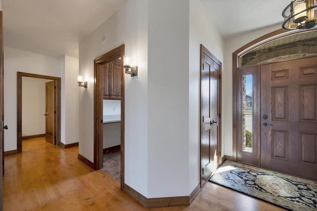 2660 WHITEGATE TRAIL, De Pere, WI 54115