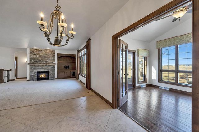 2660 WHITEGATE TRAIL, De Pere, WI 54115