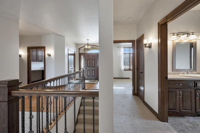 2660 WHITEGATE TRAIL, De Pere, WI 54115