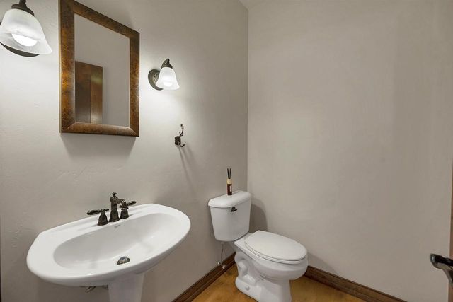 2660 WHITEGATE TRAIL, De Pere, WI 54115