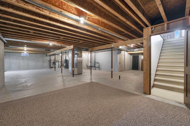 2660 WHITEGATE TRAIL, De Pere, WI 54115