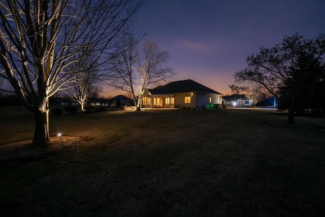 2660 WHITEGATE TRAIL, De Pere, WI 54115