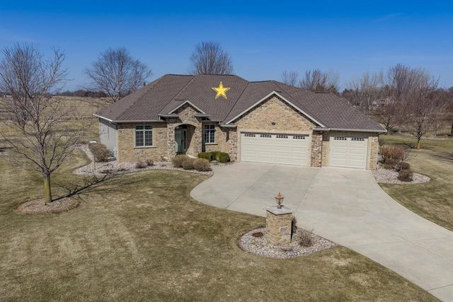 2660 WHITEGATE TRAIL, De Pere, WI 54115