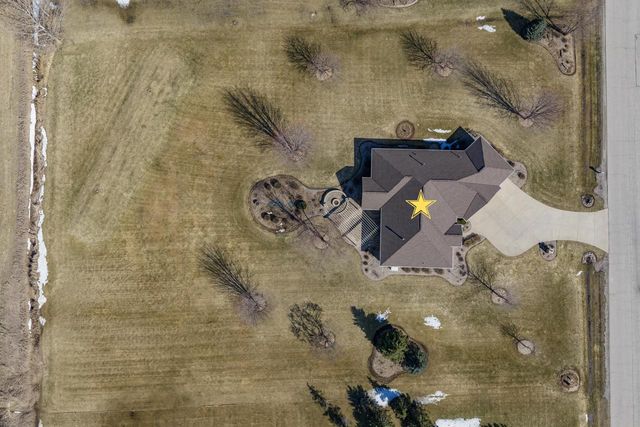 2660 WHITEGATE TRAIL, De Pere, WI 54115