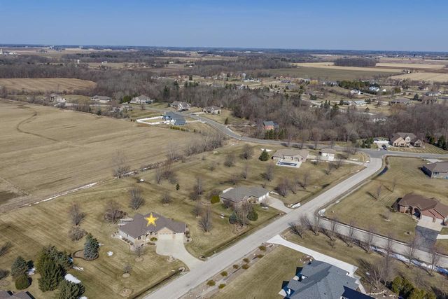 2660 WHITEGATE TRAIL, De Pere, WI 54115
