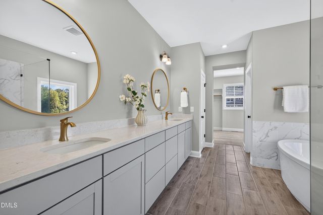 4316 Mosaic Court, Apex, NC 27539