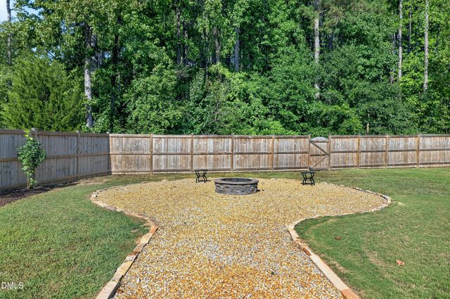 4316 Mosaic Court, Apex, NC 27539