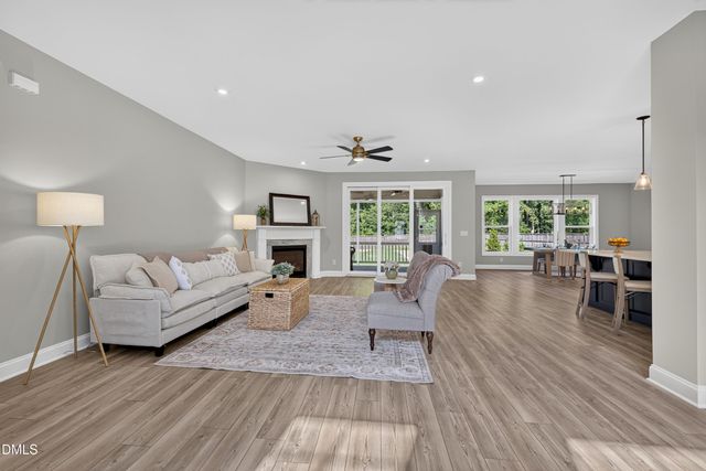 4316 Mosaic Court, Apex, NC 27539