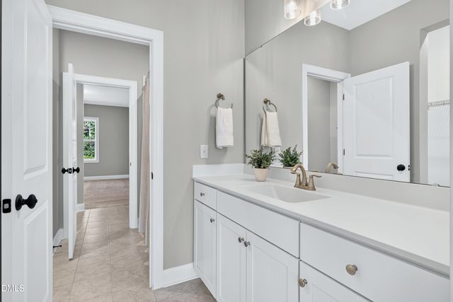 4316 Mosaic Court, Apex, NC 27539