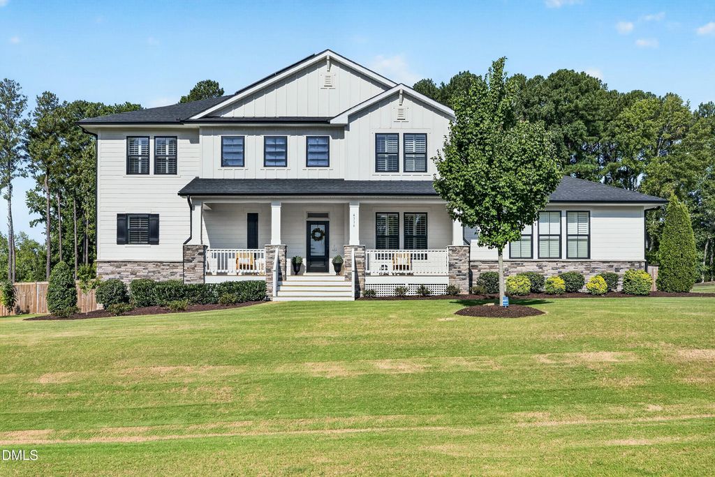 4316 Mosaic Court, Apex, NC 27539