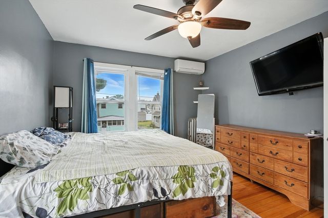53 Davenport St, Chicopee, MA 01013