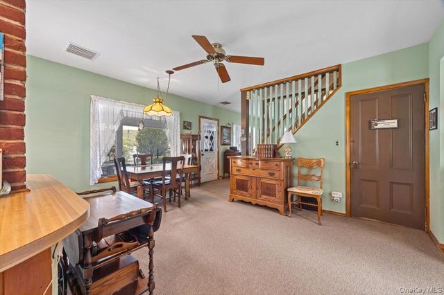 9 Walts Way, Greenwood Lake, NY 10925