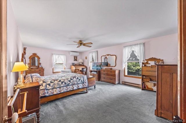 9 Walts Way, Greenwood Lake, NY 10925