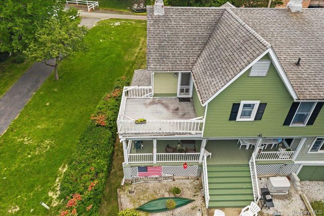 9 Walts Way, Greenwood Lake, NY 10925