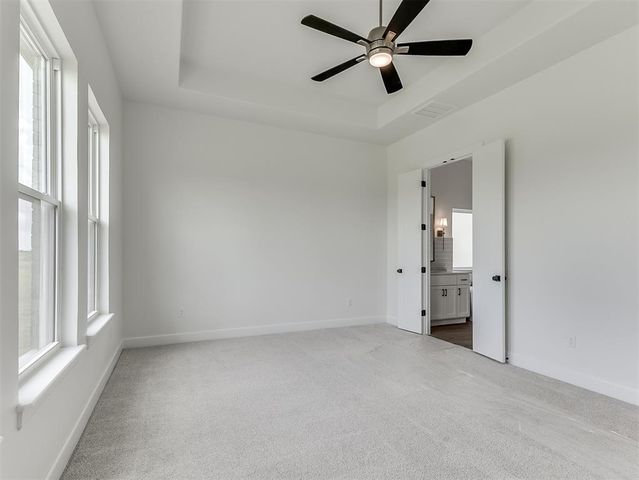 6921 Lake View Court, Cashion, OK 73016