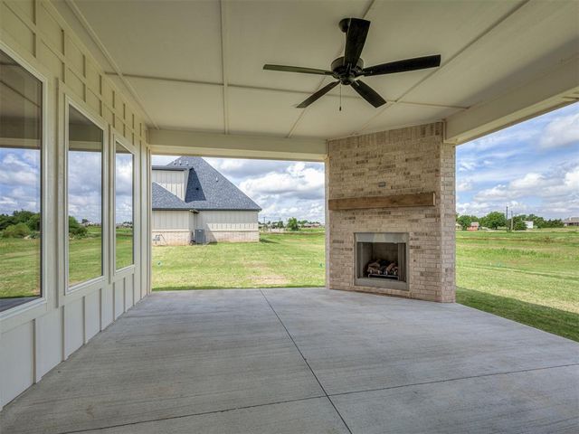 6921 Lake View Court, Cashion, OK 73016