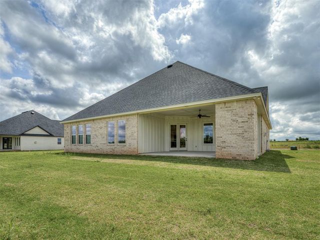 6921 Lake View Court, Cashion, OK 73016