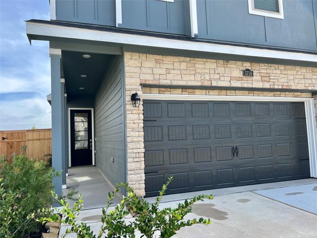 5719 Foggy Vine Court, Fulshear, TX 77441