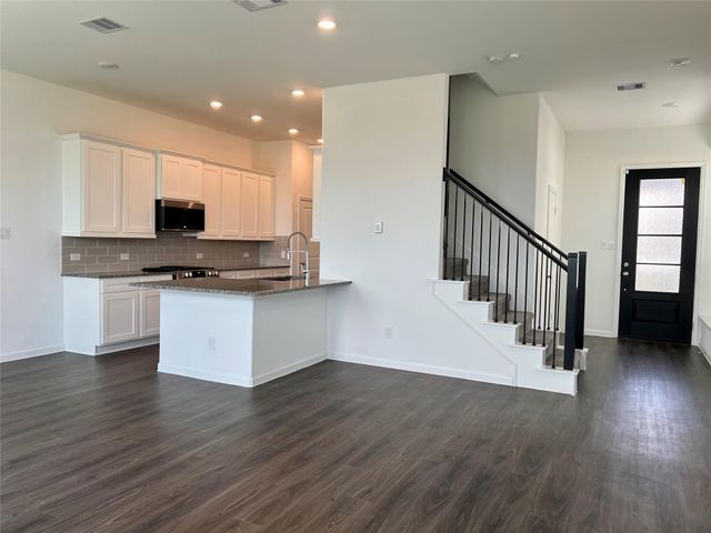 5719 Foggy Vine Court, Fulshear, TX 77441