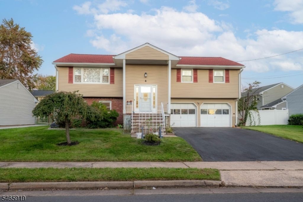 4 Charles Ct, Edison Twp., NJ 08820 — photo 2