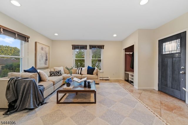 251 High St, Nutley Twp., NJ 07110