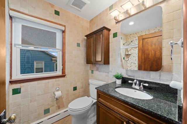 251 High St, Nutley Twp., NJ 07110