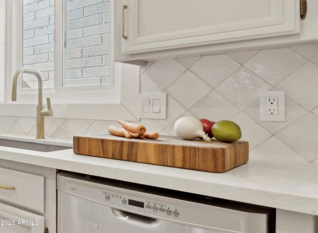 8728 E VIA DE VIVA --, Scottsdale, AZ 85258