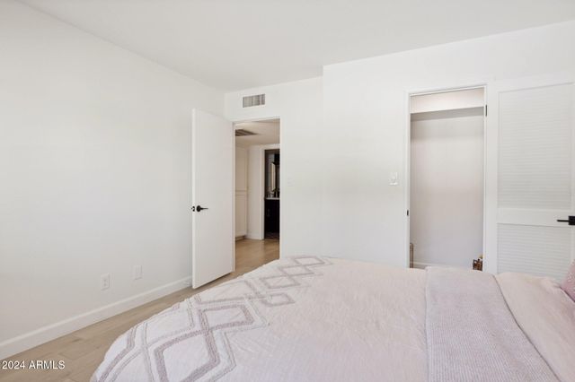 8728 E VIA DE VIVA --, Scottsdale, AZ 85258