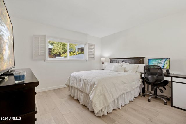 8728 E VIA DE VIVA --, Scottsdale, AZ 85258