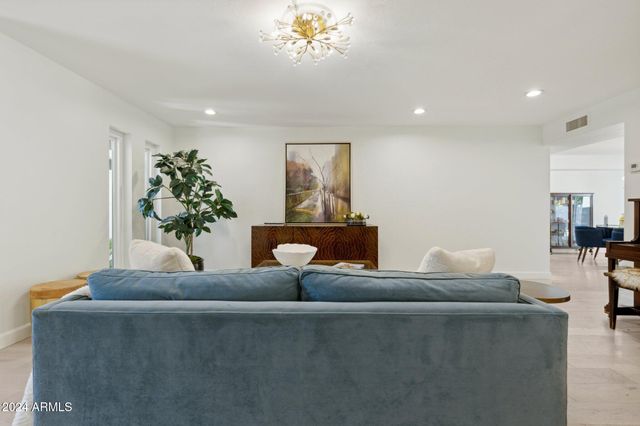 8728 E VIA DE VIVA --, Scottsdale, AZ 85258