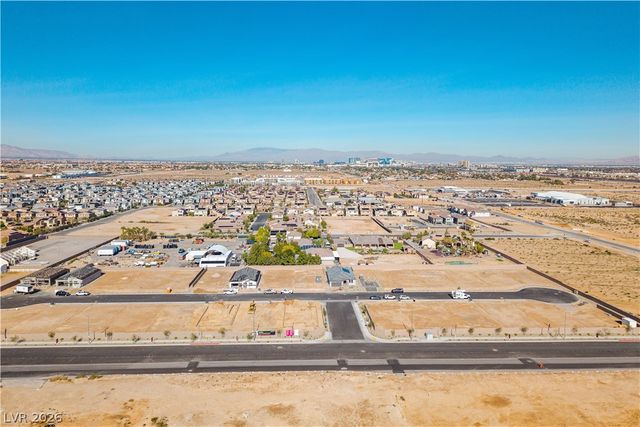 3946 Blooming Orange Avenue, Las Vegas, NV 89141