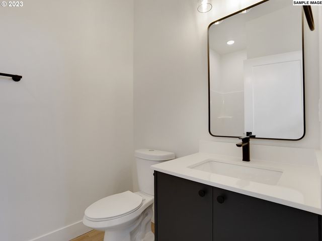 2325 N Lombard St 3, Portland, OR 97217