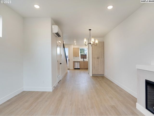 2325 N Lombard St 3, Portland, OR 97217