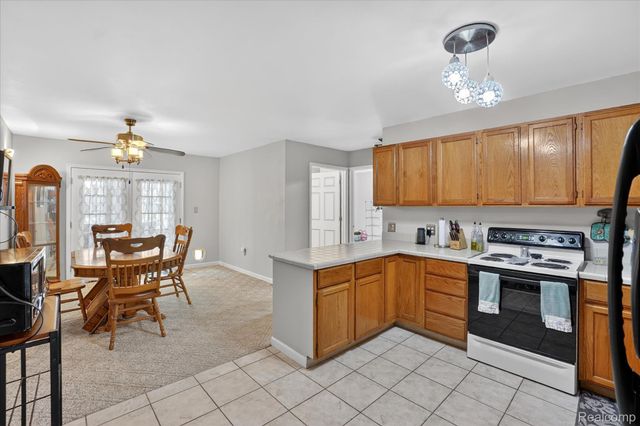 9102 N Genesee Road, Thetford Township, MI 48458