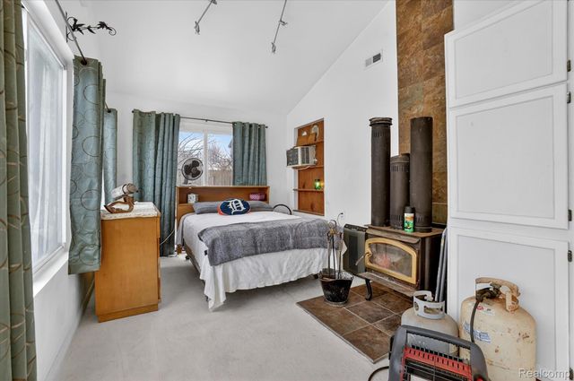 9102 N Genesee Road, Thetford Township, MI 48458