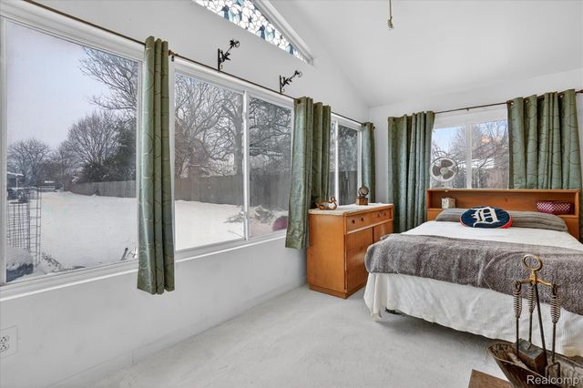 9102 N Genesee Road, Thetford Township, MI 48458