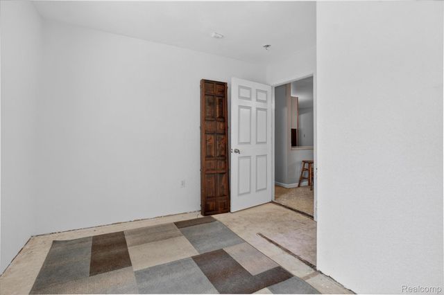 9102 N Genesee Road, Thetford Township, MI 48458