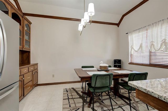 4315 Gallant Fox Drive, Edmond, OK 73025