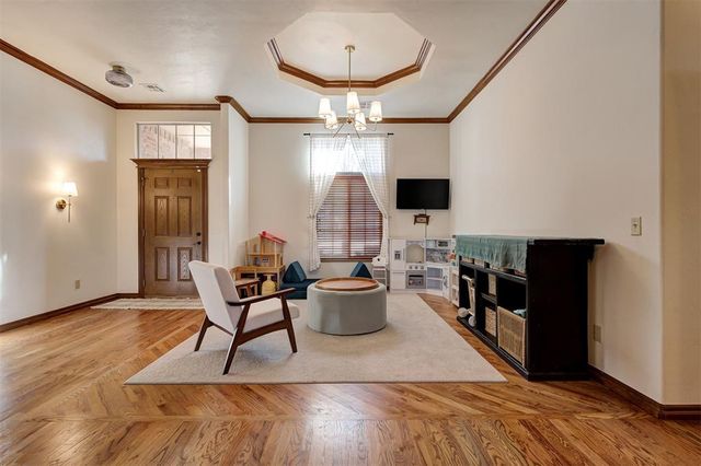 4315 Gallant Fox Drive, Edmond, OK 73025